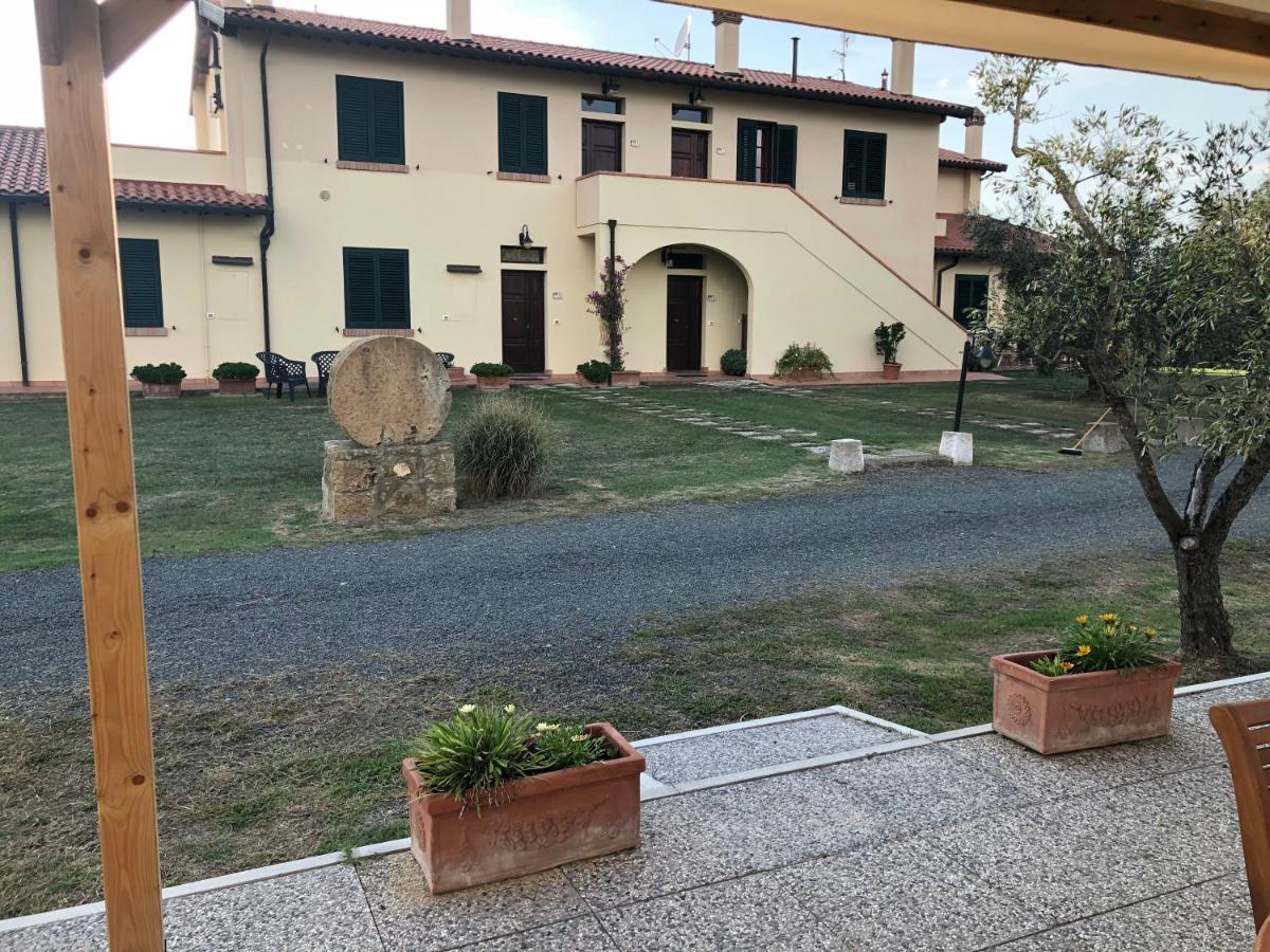 Le Macine Villa Cecina  Buitenkant foto